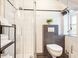Tageslichtbad mit Dusche